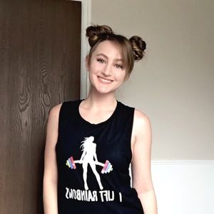 Meet your Posher, Corrina